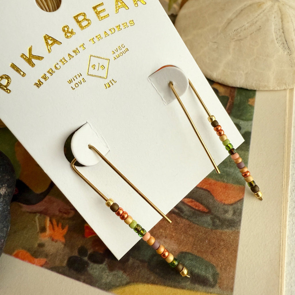 Beaded Bended Wire Earrings Matamoe packaging.