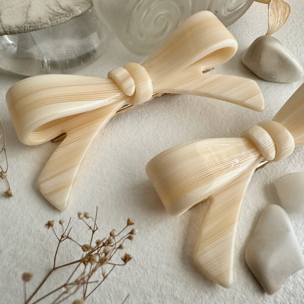 Bow Hair Clips Butter Cream.
