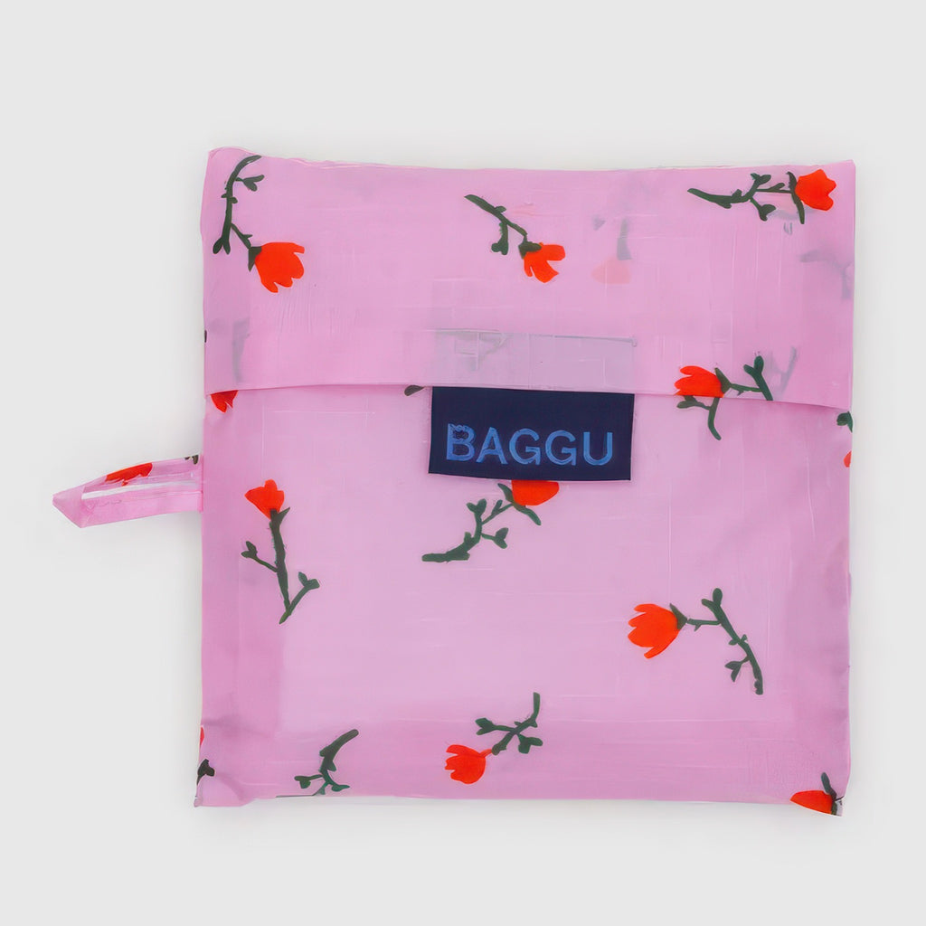 Closed view of Standard Baggu Painted Wildflower.