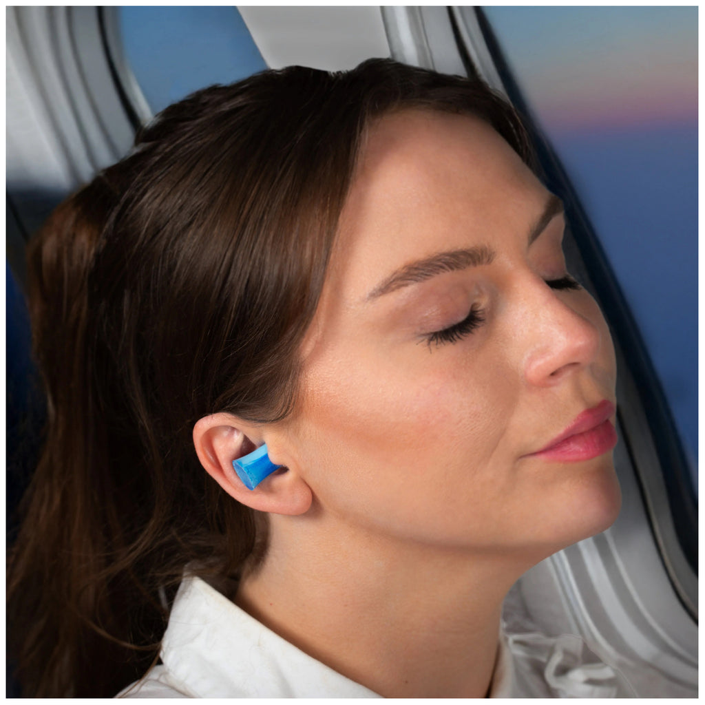 Cloud Earplugs being used.