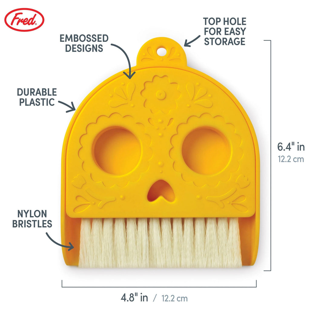 Dead Pan Dust Pan & Brush Set features.