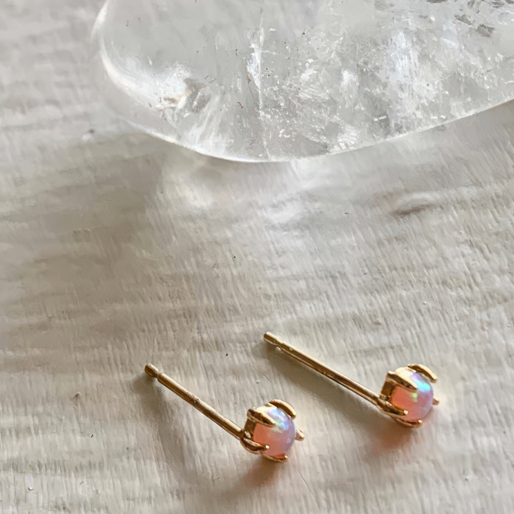 Fire Opal Stud Earrings Gold.