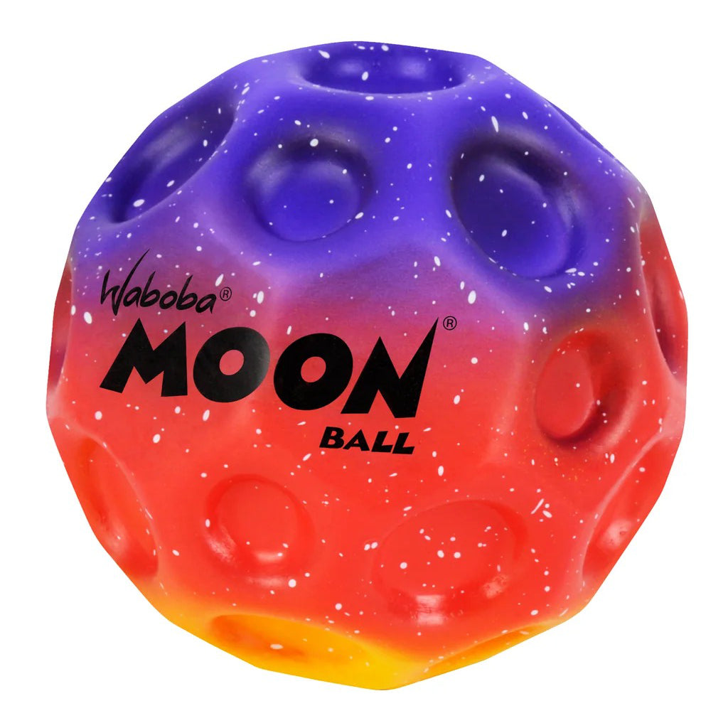 Gradient Moon Ball - red.