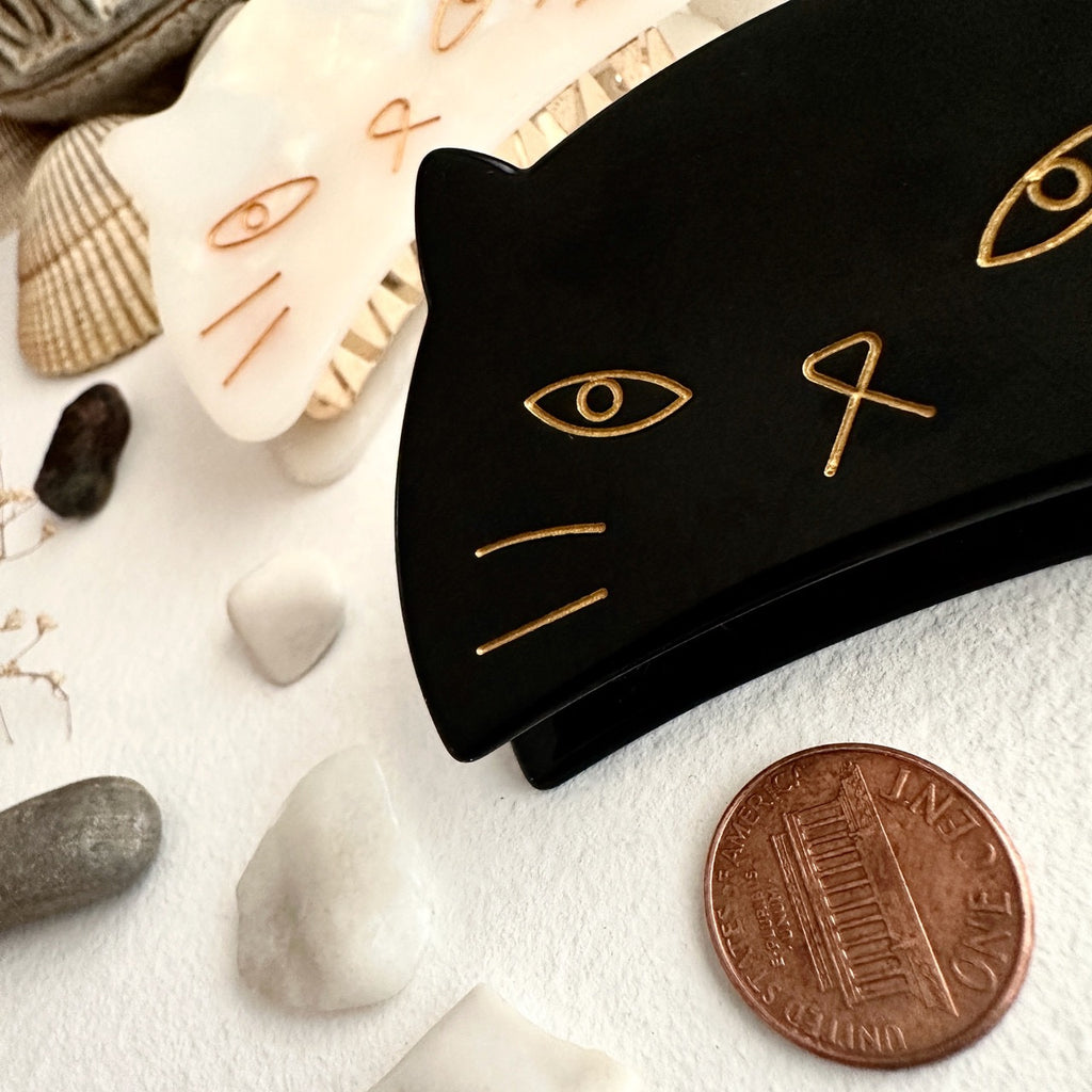 Grumpy Cat Hair Claw Black - white.