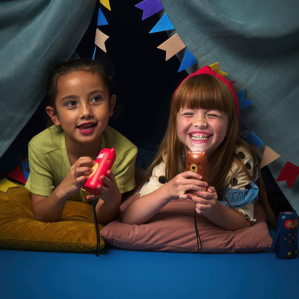Kidoki Squeeze Flashlight | Kikkerland – Outer Layer
