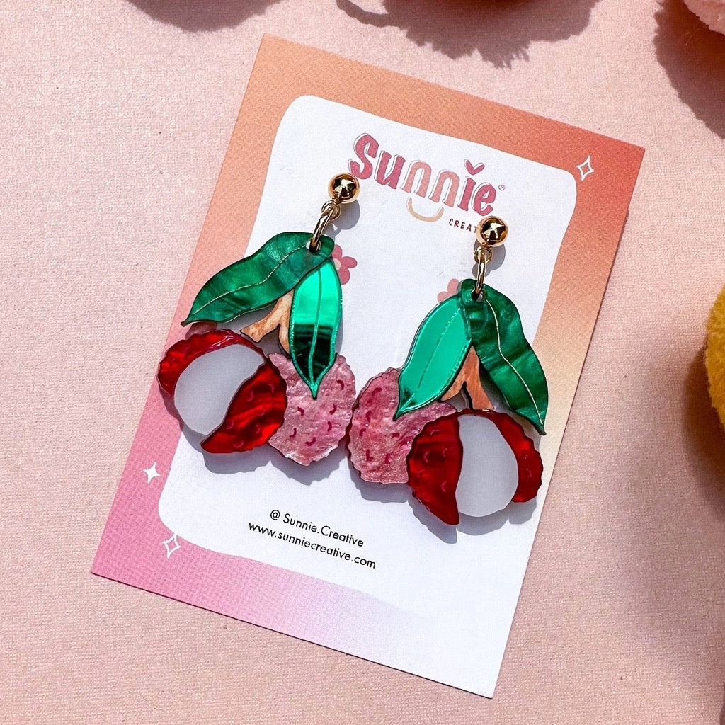 Lychee Dangle Earrings packaging.