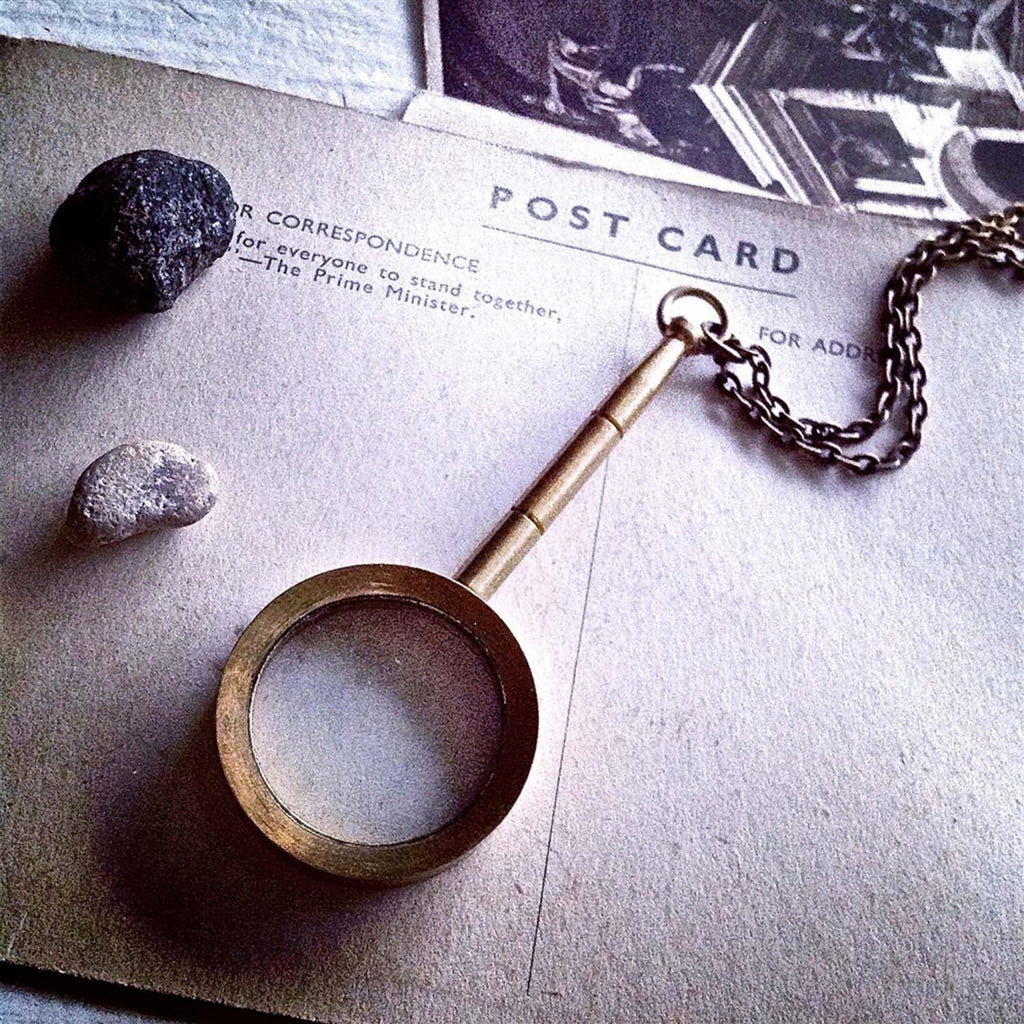 Magnifying Glass Necklace.