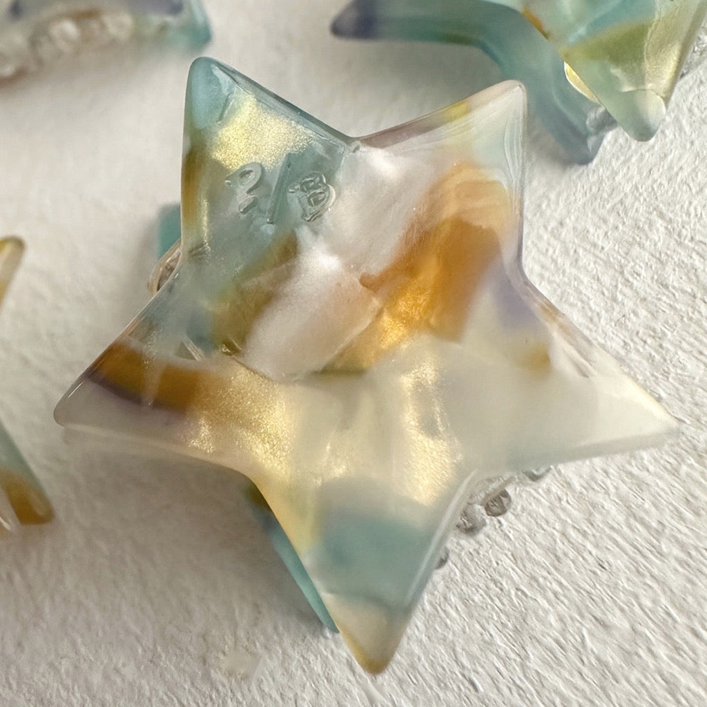 Mini Star Hair Claw Helix - white.
