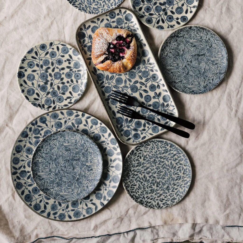 Myrtle Element Appetizer Plate on table.