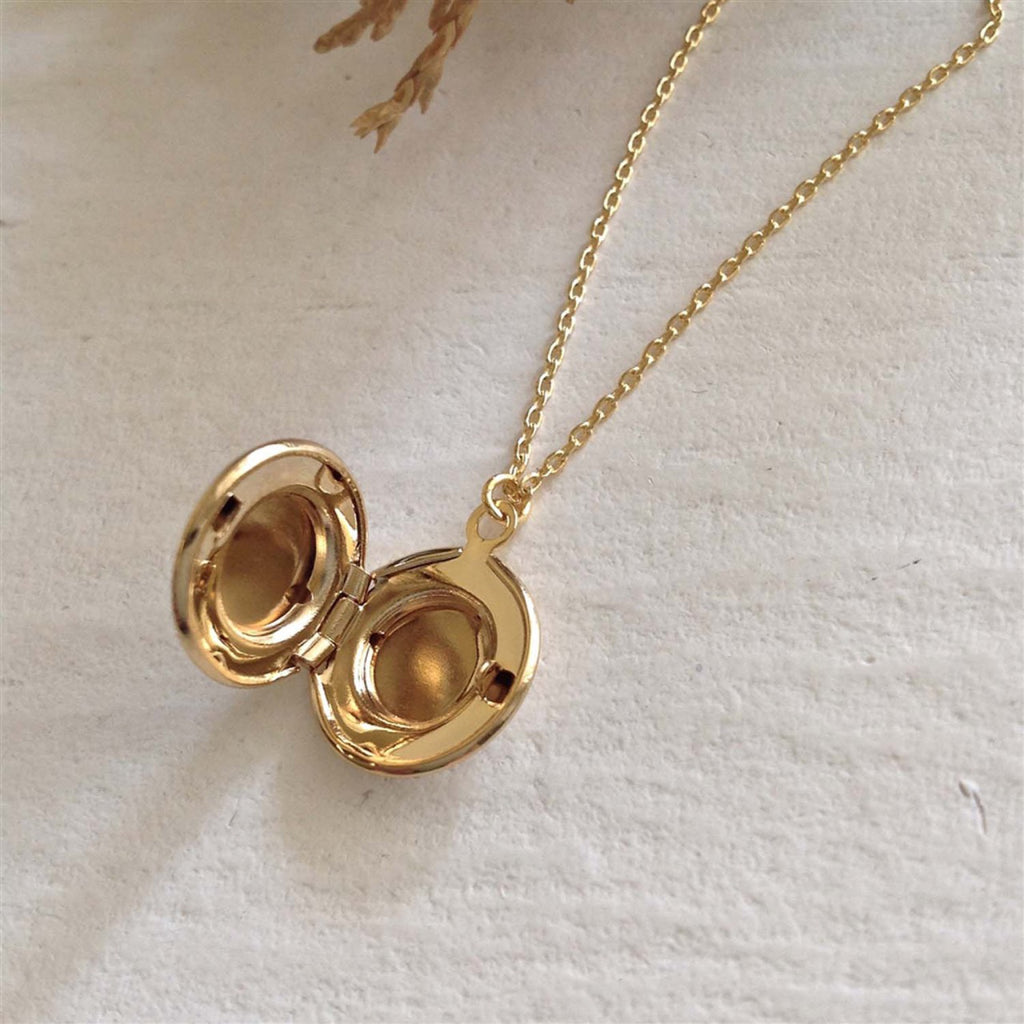 Jewellery | Hand Selected Earrings & Unique Jewellery – Outer Layer