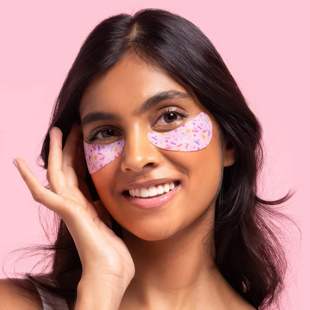 Person wearing Eye Want Cake Confetti Eye Gel Single.
