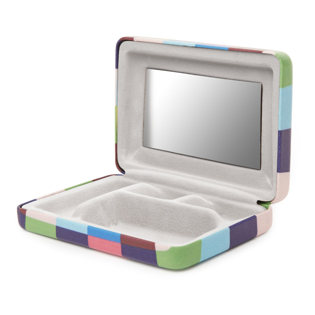Plaid Travel Jewelry Case open.