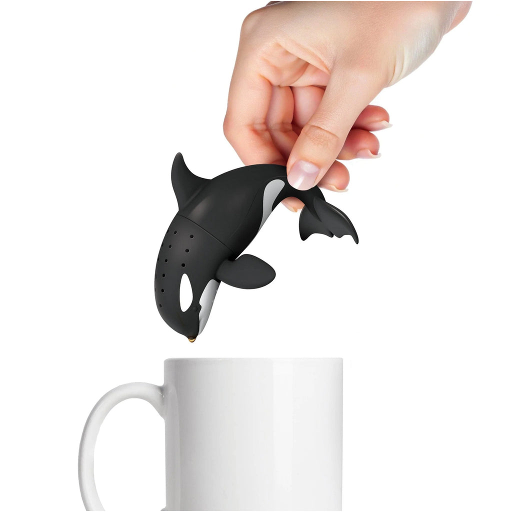 Steep Dive Tea Infuser in use.