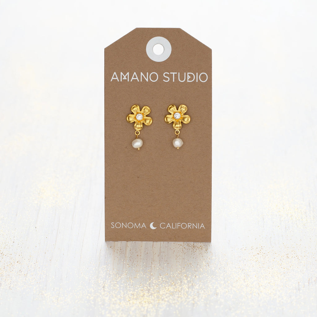 Vintage Flower with Pearl Stud Earrings packaging.