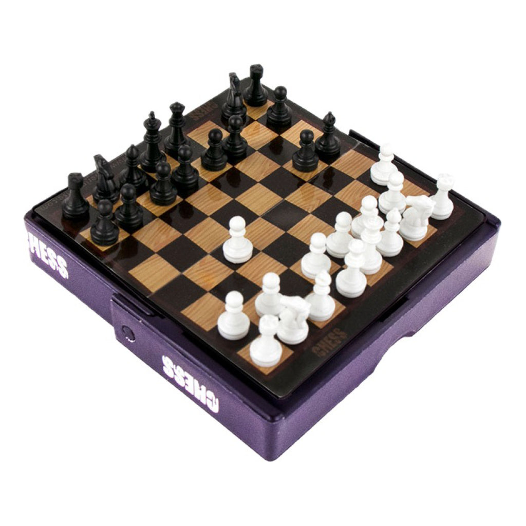 World's Smallest Chess Game.