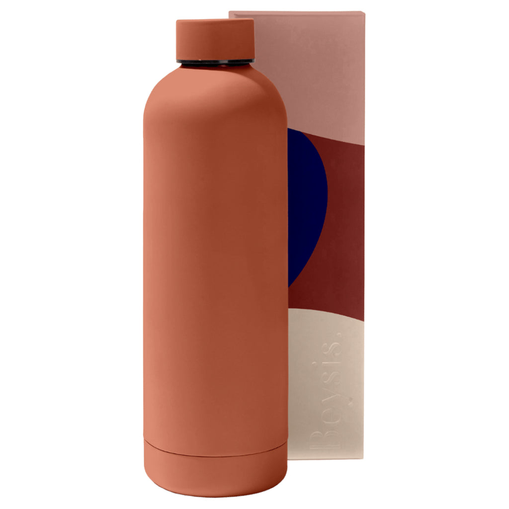 1L terracotta Beysis water bottle with packaging.