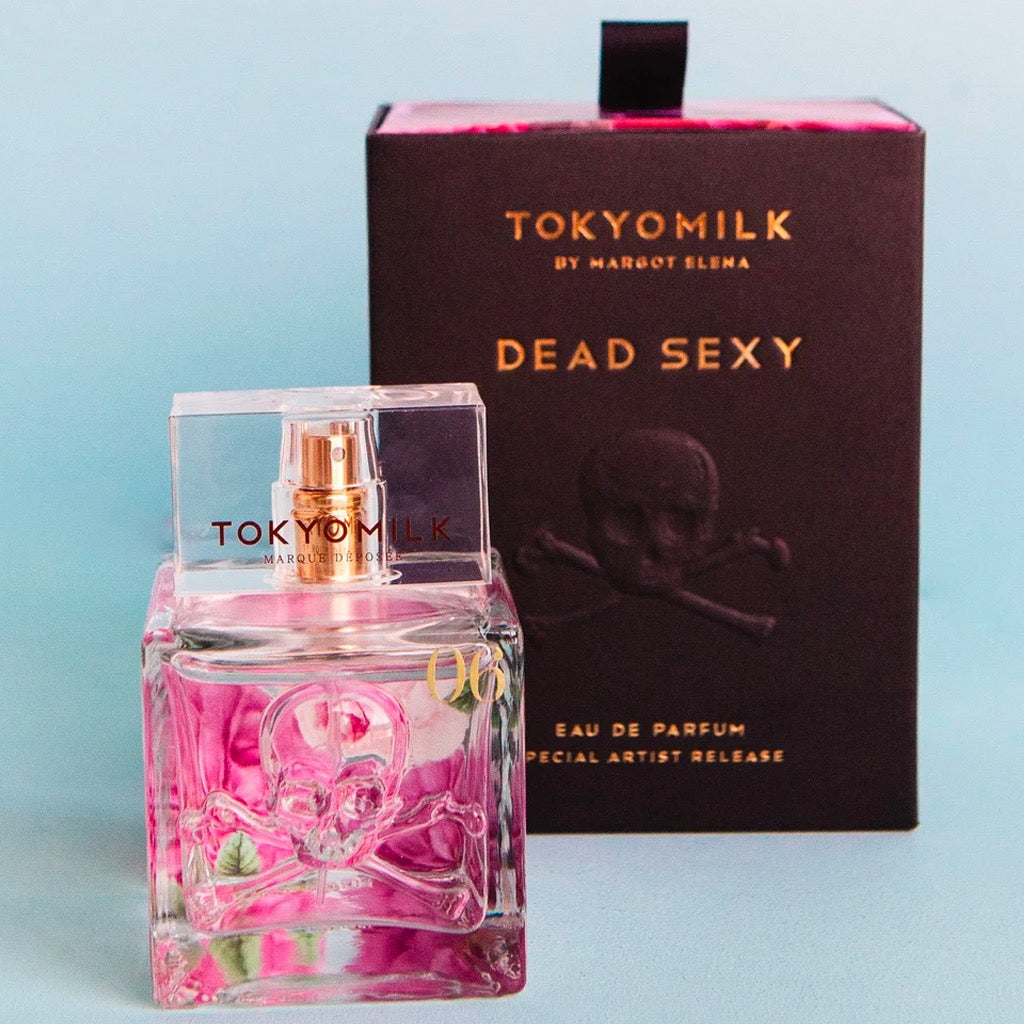 Dead Sexy Embossed Skull Eau de Parfum