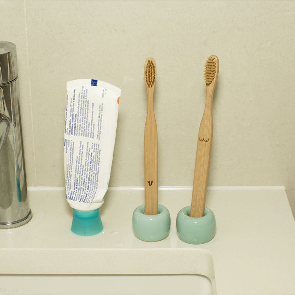 Nudie Bamboo Toothbrush Set In Use