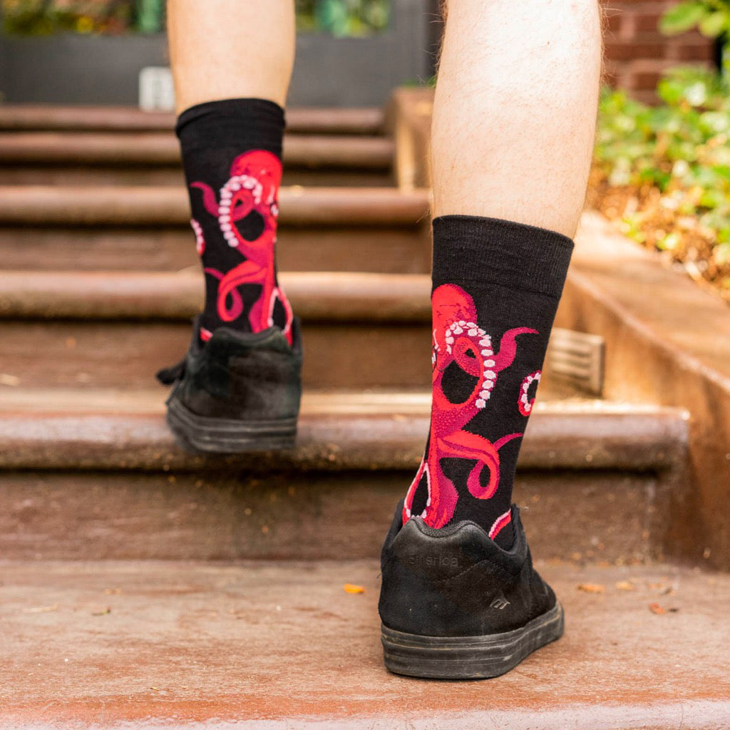 The Octive Reader (Black) Men's Crew Socks Lifestyle