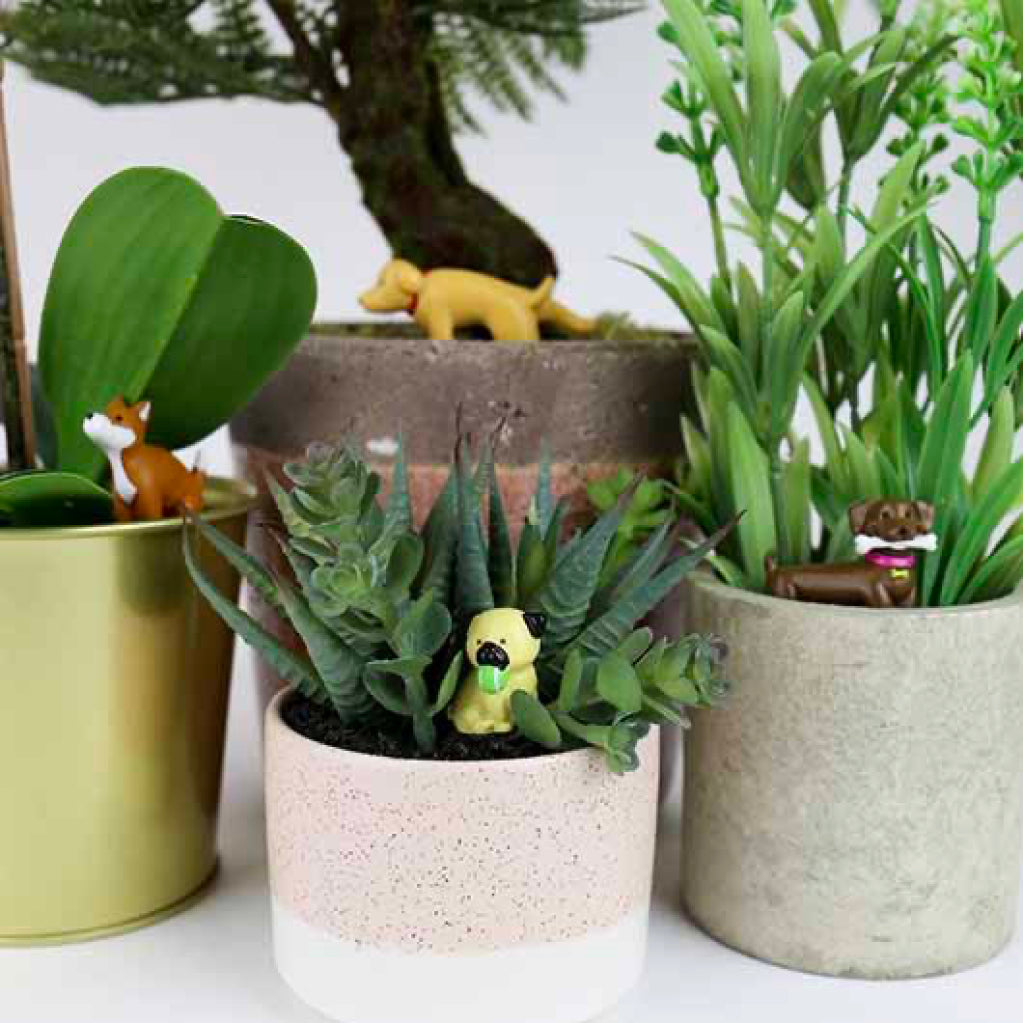 Adorable Dogs Plant Markers.