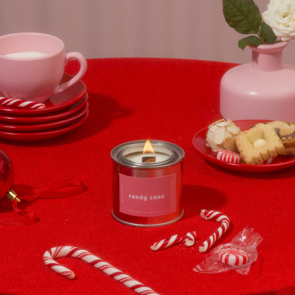 Candy Cane Candle Lifestyle