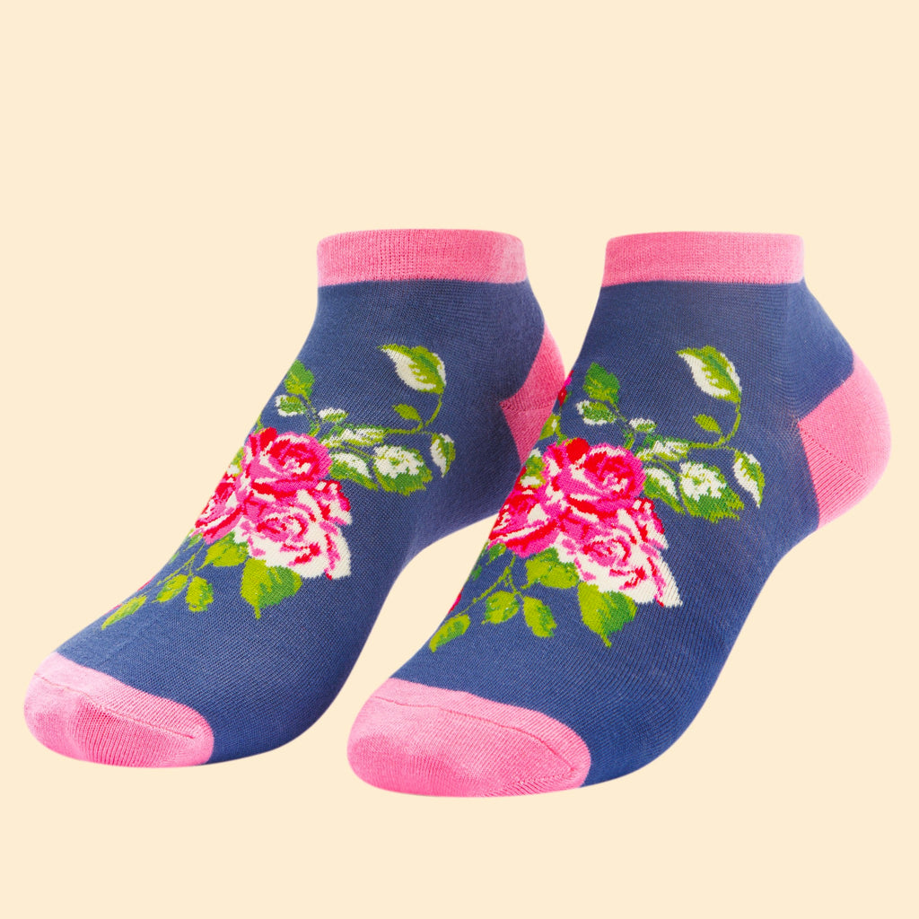 Floral Vines Ankle Socks.