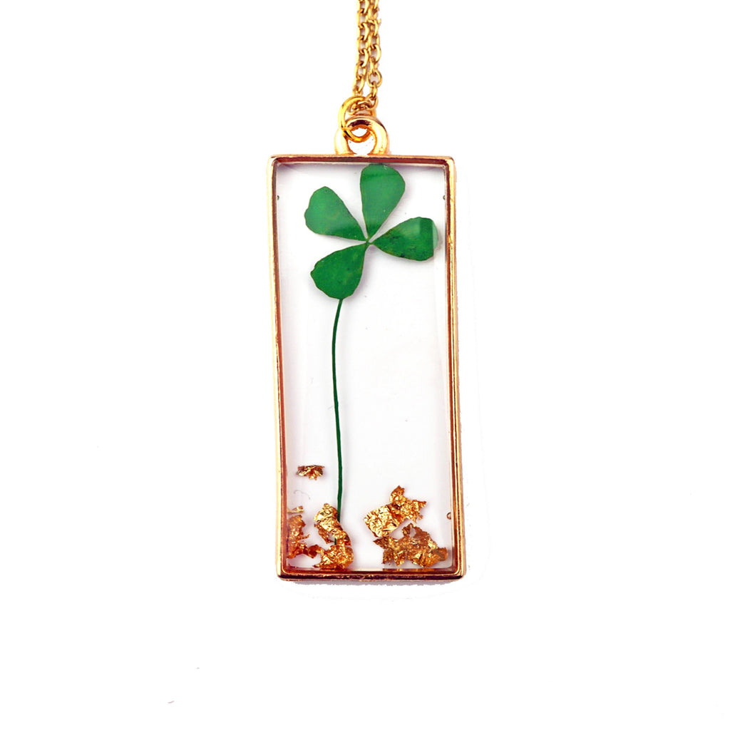 Four Leaf Clover Necklace Gold Leaf.