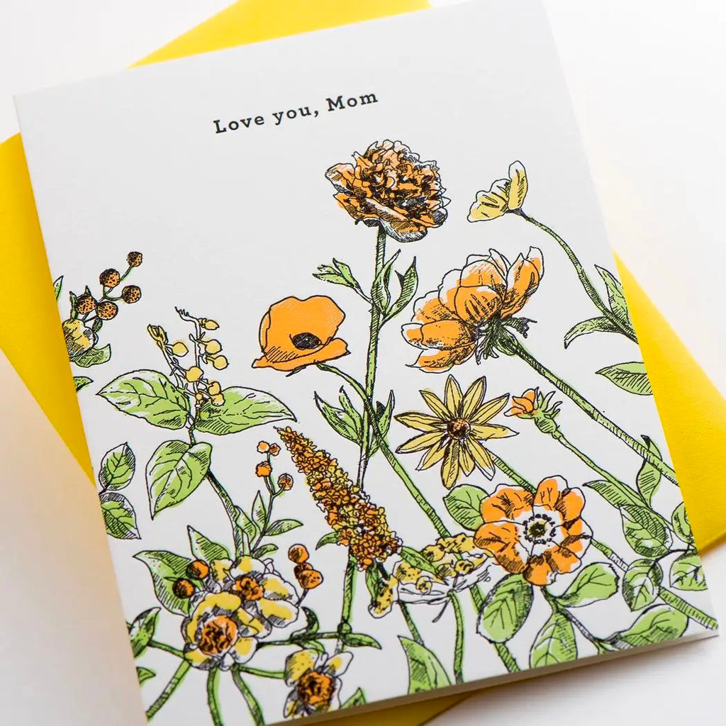 Love You Mom Floral Card.