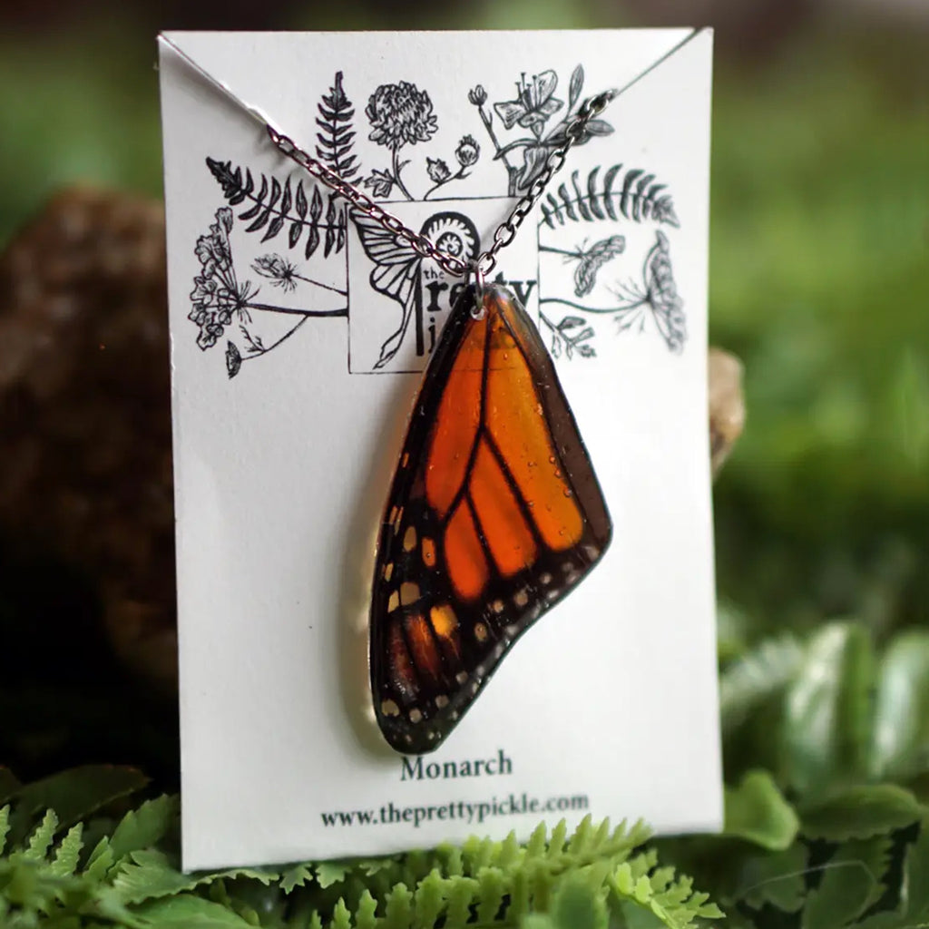 Monarch Butterfly Wing Necklace Silver packaging.