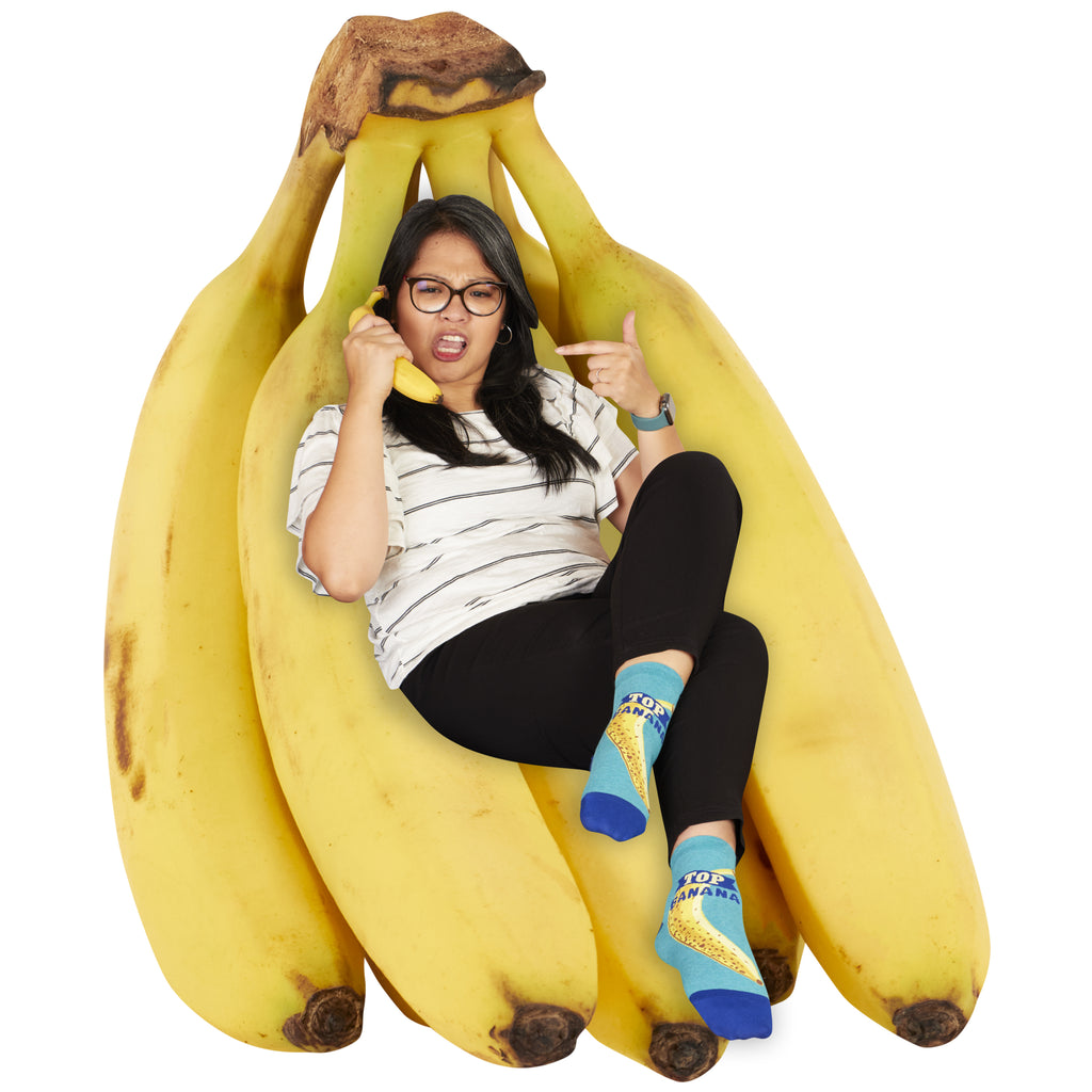 Person wearing Top Banana Ankle Socks.