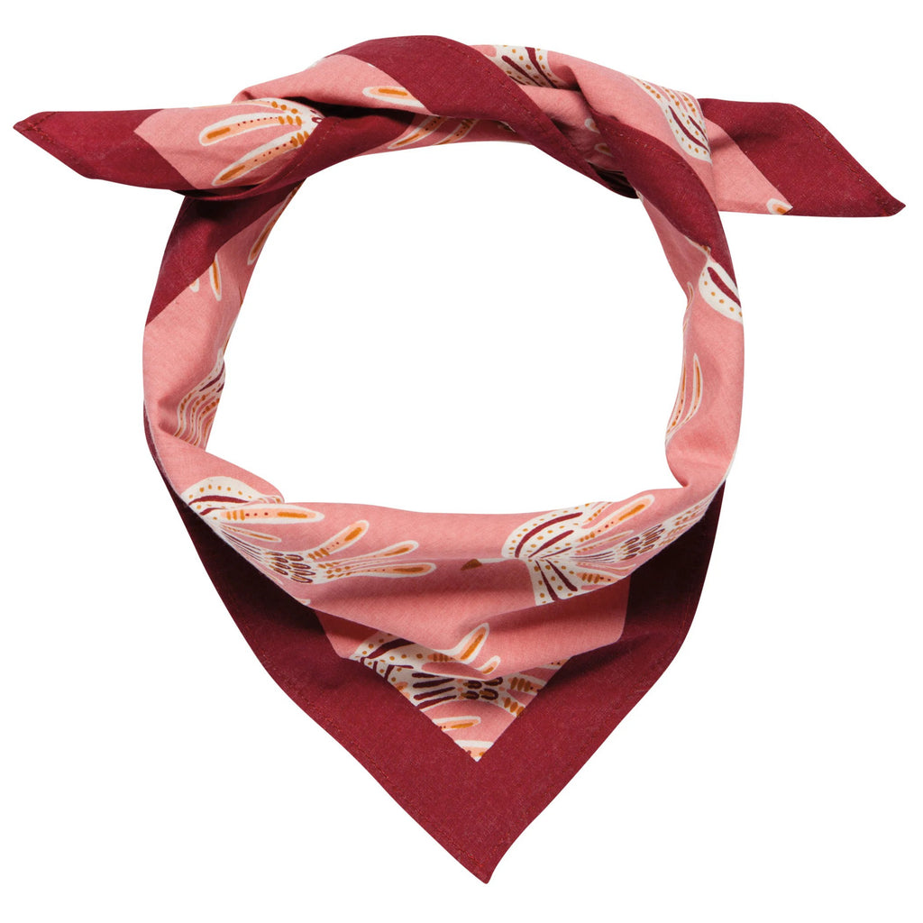Plume Bandana tied with knot.