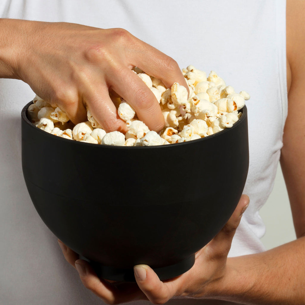 Popcorn Popper Charcoal Lifestyle