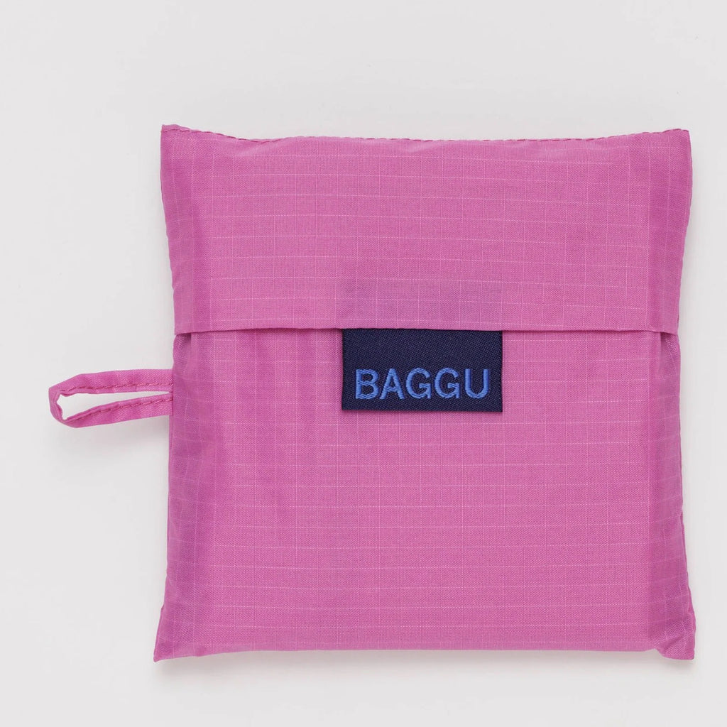 Standard Baggu Extra Pink folded.