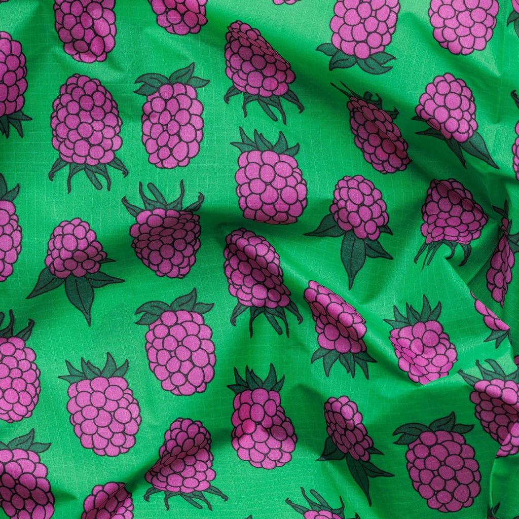 Standard Baggu Green Raspberry close up.