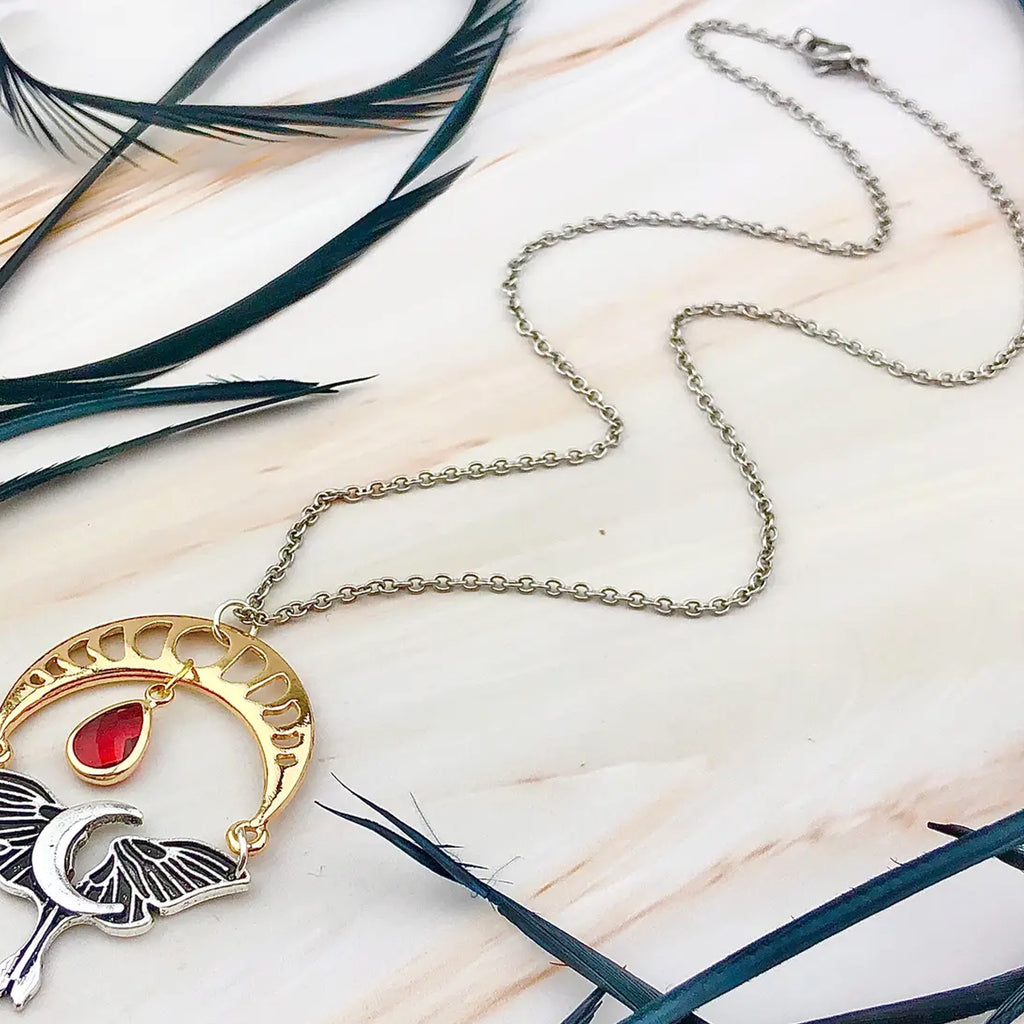 Teardrop Moon Phase Necklace Red showing chain.