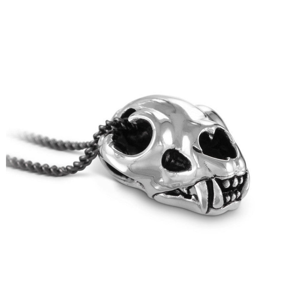 Tiger Skull Necklace Silver Closeup