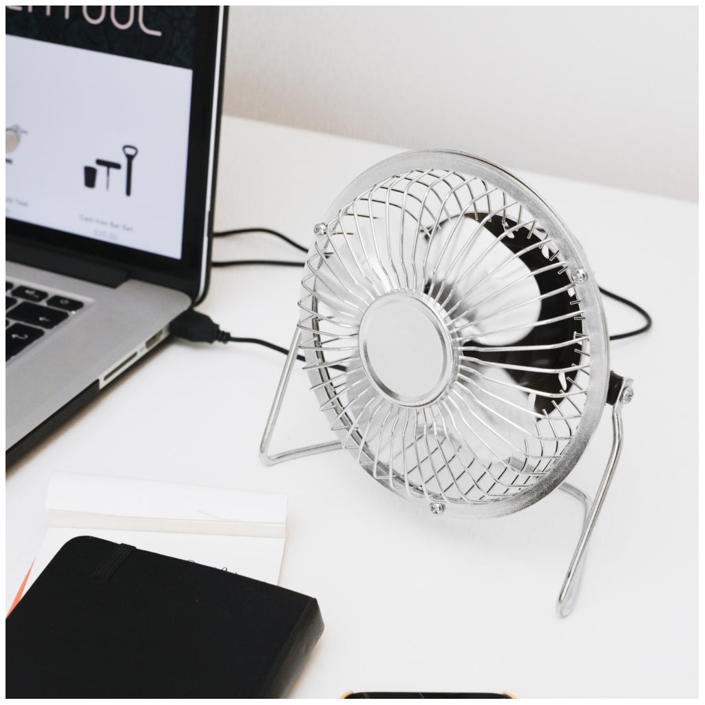 USB Metal Desk Fan Silver action