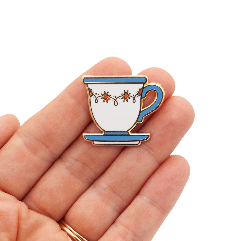 Worm  Teacup Pin Set Teacup