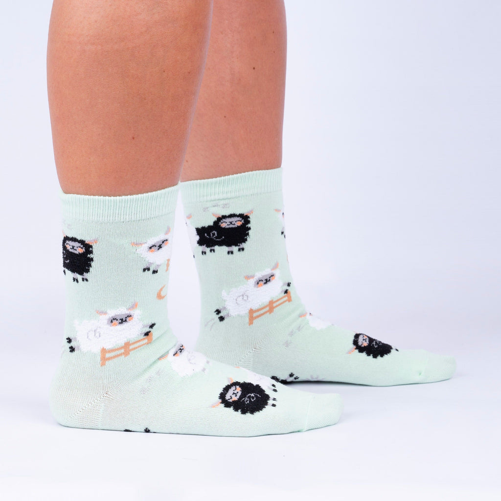 You Can Count on Me Womens Crew Socks Lifestyle
